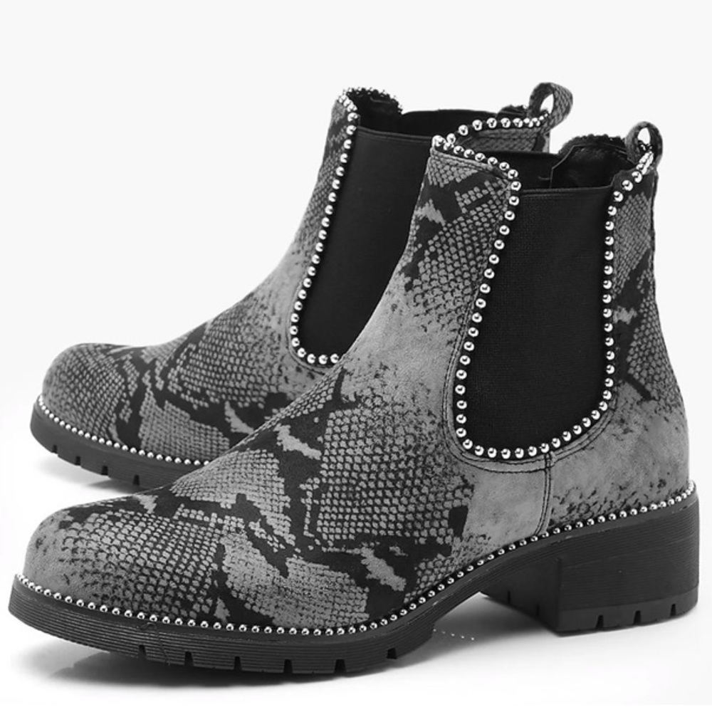 Boohoo Snake Print Chunky Chelsea Boots - Picture 2 of 5